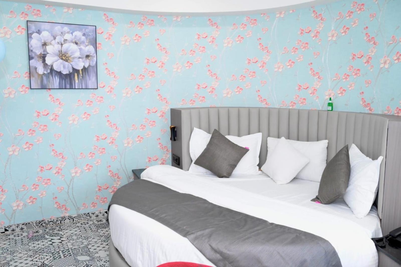Hotel Dream Ahmadabad Zewnętrze zdjęcie